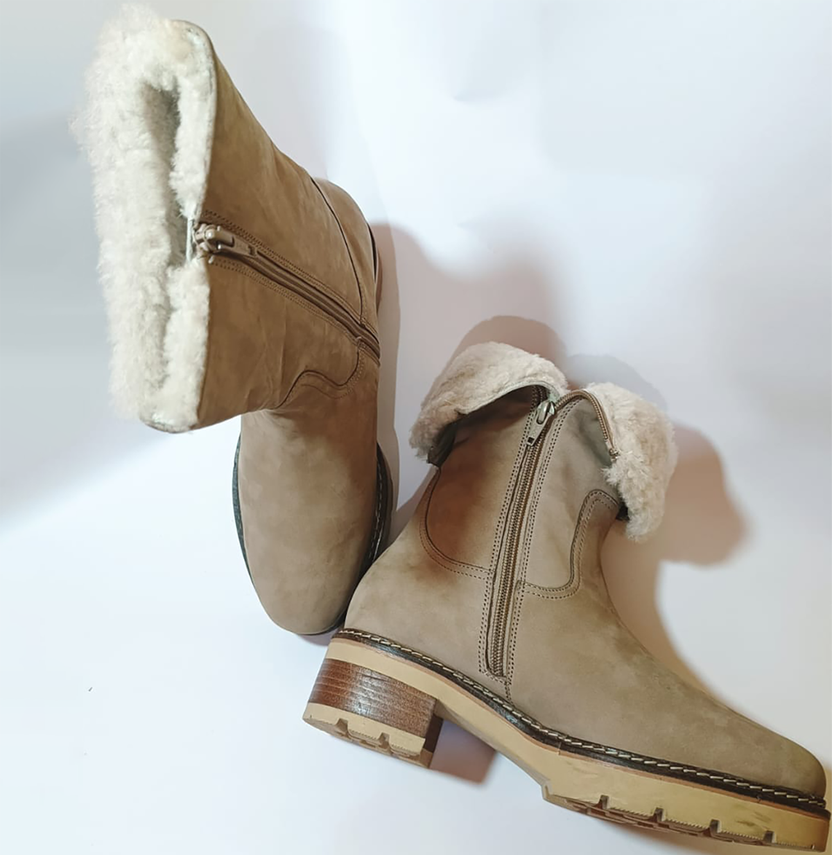 Ladies Fashion Zipper  Snow leather Boots